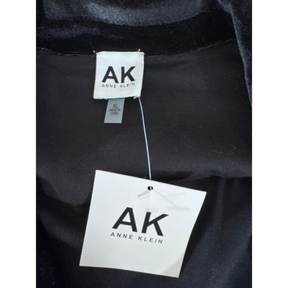 "ANNE KLEIN" Black, Velvet, Biker Jacket ,Lg Gold Hardware ,Zipper Pockets Sz XL - Picture 6 of 12